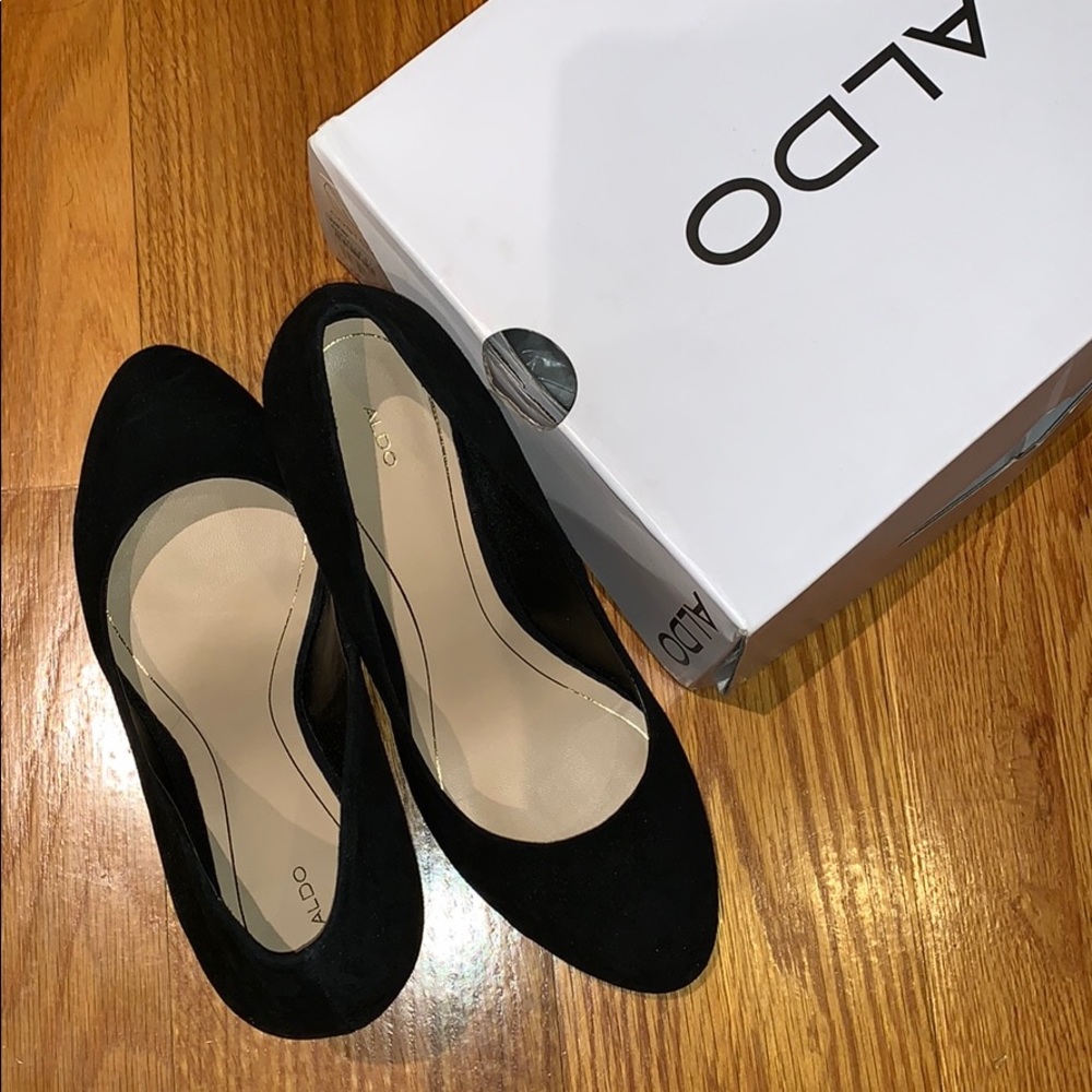 Aldo wedges